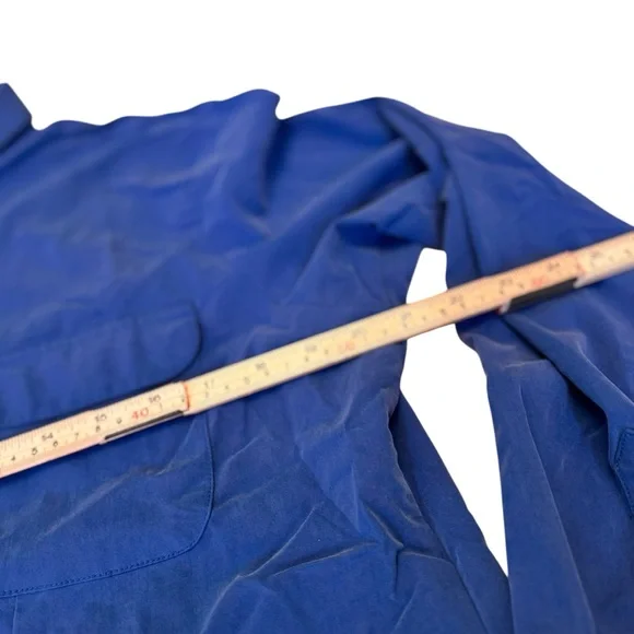 TravelSmith Royal Blue Button Up Shirt Mens Large Wrinkle Resistant Travelwear - Picture 6 of 11